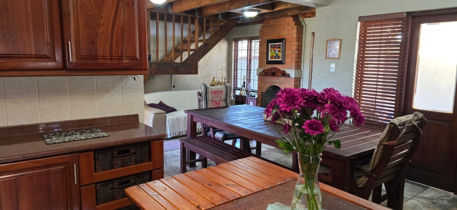 4 Bedroom Property for Sale in Waterval East North West